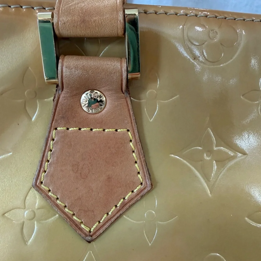 Louis Vuitton Houston Vernis Patent Leather Shoulder Bag Gold/Yellow Authentic - Picture 5 of 17